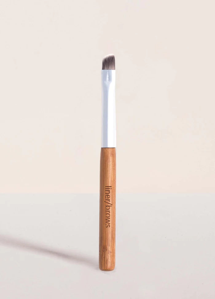 Elate Cosmetics - Bamboo Travel Brow Brush