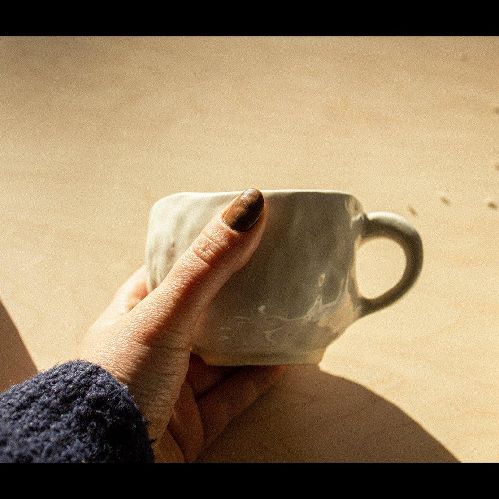 D&A Studios - Ceramic Pinch Mugs