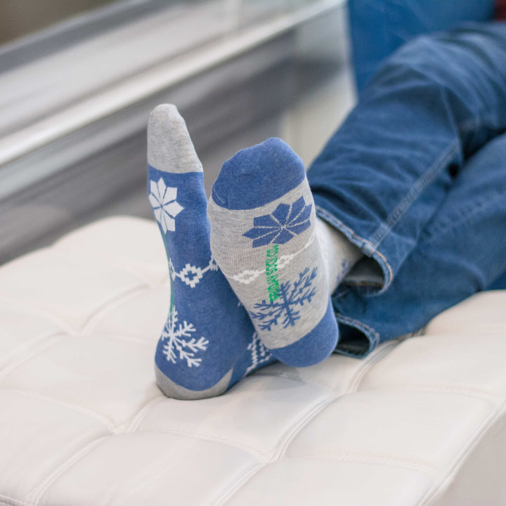 Friday Sock Co. - Men's Snowflake Mismatched Socks