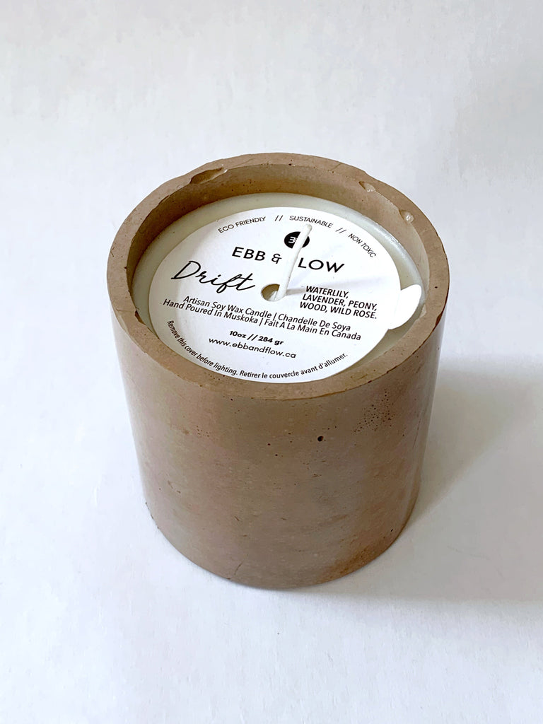 Ebb & Flow - 'Drift' Concrete Jar Candle (Water Lily + Wood)