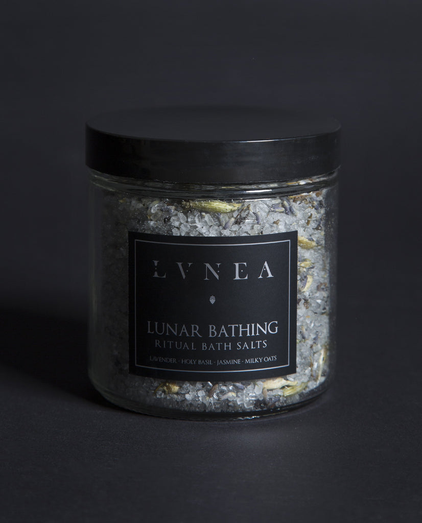 Lvnea - LUNAR BATHING | Ritual Bath Salts