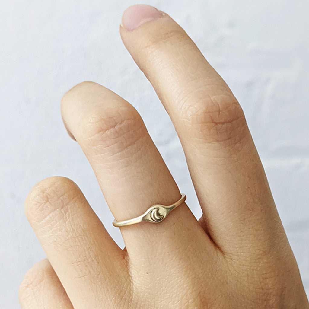 Marmalade - Moon Signet Ring (Bronze)